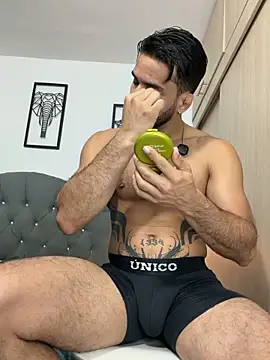 Maximiliano ford online show from 3, 6, 2026