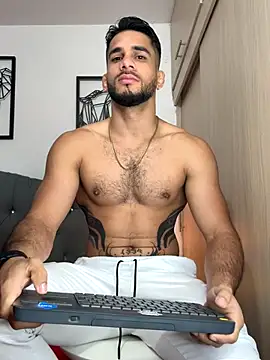 Maximiliano ford online show from 12, 10, 2025