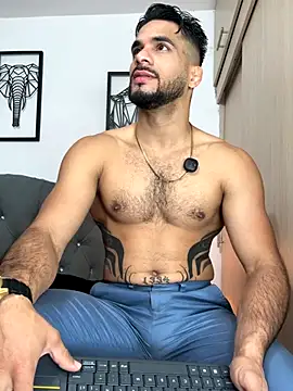 Maximiliano ford online show from 10, 11, 2025