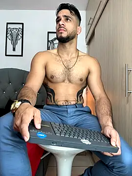 Maximiliano ford online show from 3, 10, 2025