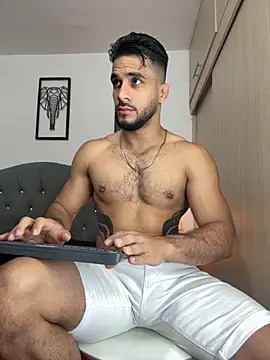 Maximiliano ford online show from 4, 10, 2025