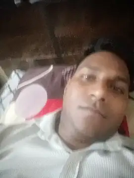 Snapshot of vikesh05 chatting on 27, 3, 2026 vikesh05 online show from 27, 3, 2026