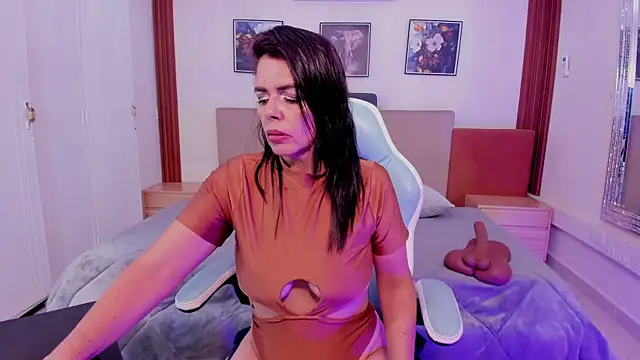 loress ass mature online show from 5, 2, 2026