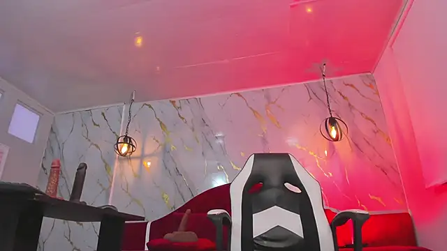 loress ass mature online show from 11, 10, 2025