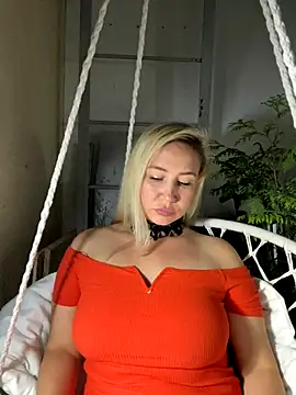 Nikusia online show from 26, 9, 2025