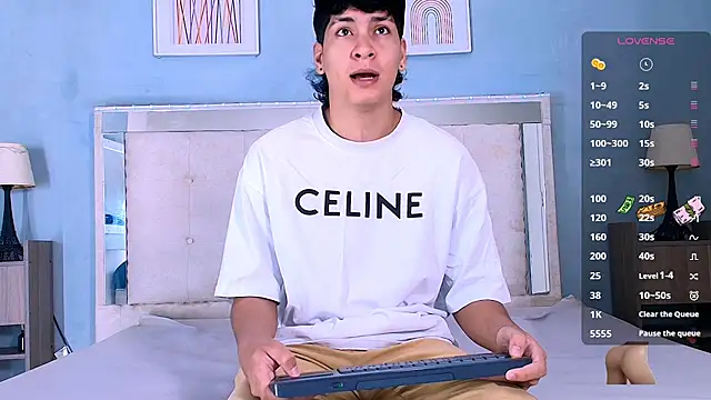 Jhojan twink online show from 30, 9, 2025