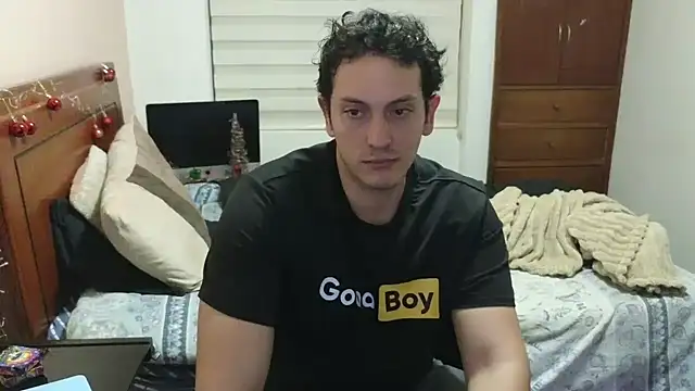 Snapshot of hardaftercum chatting on 21, 12, 2025 hardaftercum online show from 21, 12, 2025