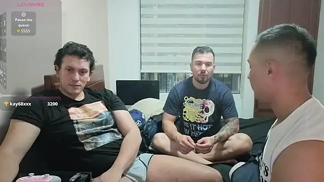 Snapshot of hardaftercum chatting on 2, 3, 2026 hardaftercum online show from 2, 3, 2026