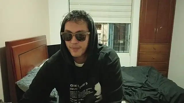 hardaftercum online show from 2, 7, 2026