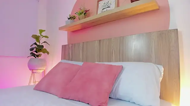 nina blake online show from 28, 11, 2025