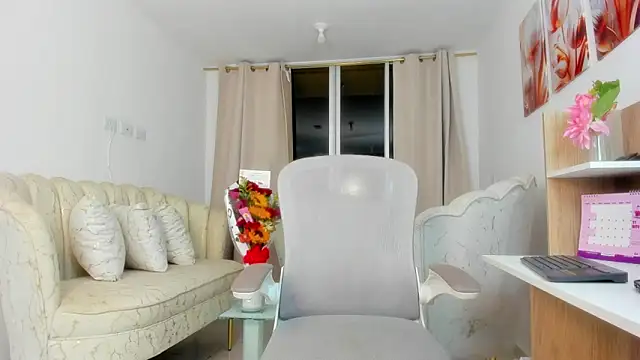 karol f00x online show from 15, 11, 2025