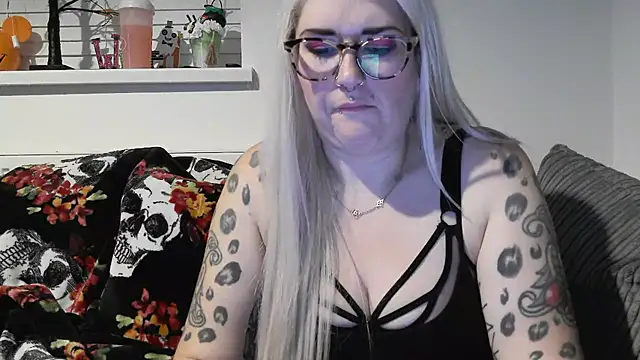 Sizzling Indie36 online show from 28, 10, 2025