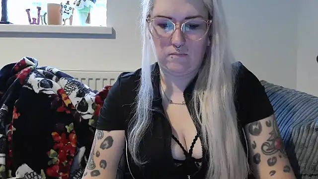 Sizzling Indie36 online show from 21, 10, 2025