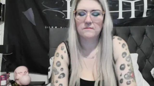 Sizzling Indie36 online show from 18, 12, 2025