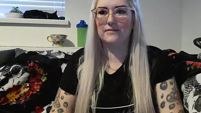 Sizzling Indie36 online show from 28, 9, 2025