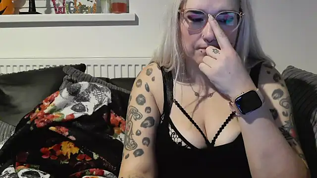 Sizzling Indie36 online show from 19, 10, 2025