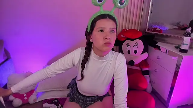 Sophie joyy online show from 24, 2, 2026