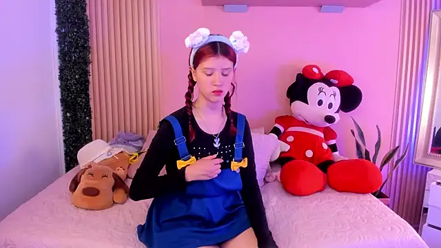 Sophie joyy online show from 8, 9, 2025