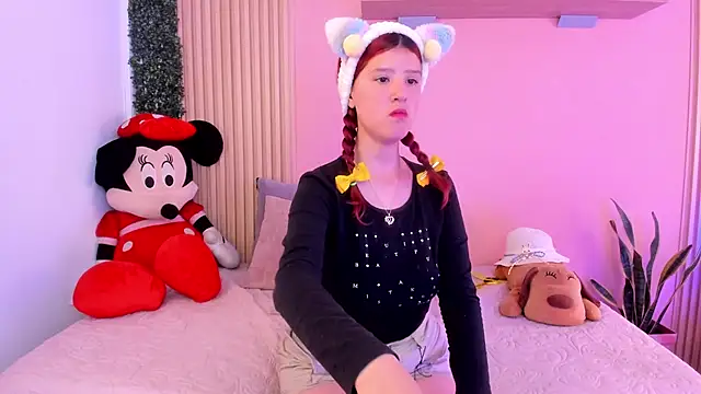 Sophie joyy online show from 19, 9, 2025