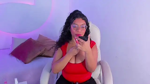 Dayanne campbelll online show from 4, 11, 2025