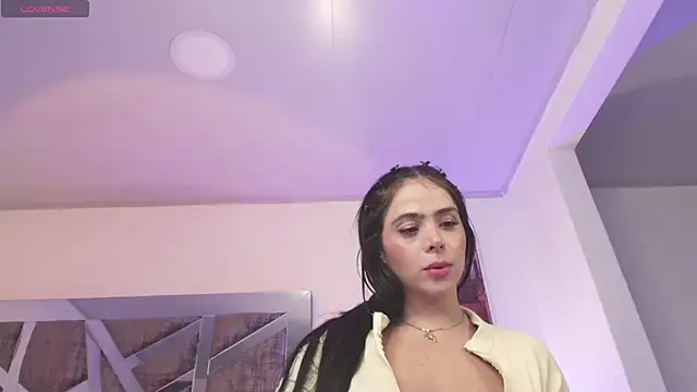 Meghann sweet1993 online show from 6, 7, 2026