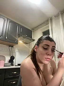 Natasha Cameron22 online show from 5, 4, 2026