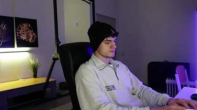 Brad Holloway online show from 8, 11, 2025