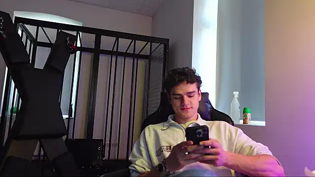 Brad Holloway online show from 19, 10, 2025