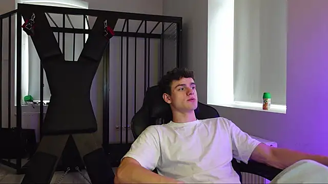 Brad Holloway online show from 16, 10, 2025