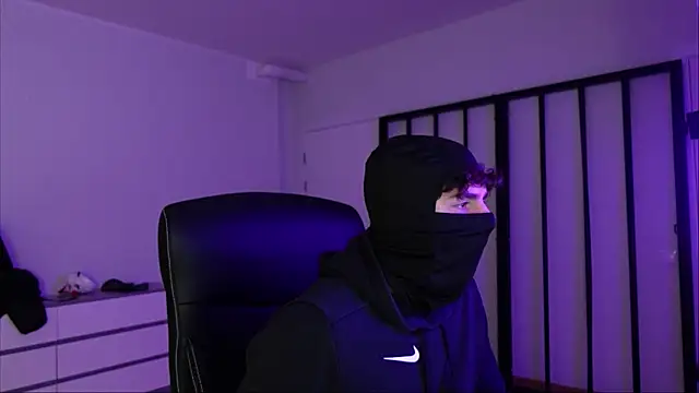 Brad Holloway online show from 27, 11, 2025