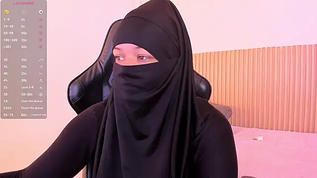 Snapshot of Layla_arabelle chatting on 19, 7, 2026 Layla arabelle online show from 19, 7, 2026