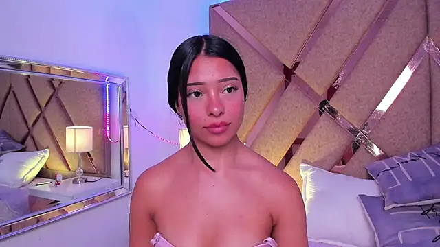 Snapshot of Emilybutterfly1 chatting on 22, 3, 2025 Emilybutterfly1 online show from 22, 3, 2025