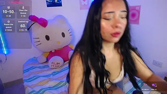 Snapshot of Emilybutterfly1 chatting on 11, 9, 2025 Emilybutterfly1 online show from 11, 9, 2025