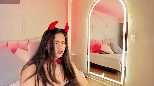 Eimmy bm online show from 17, 9, 2025