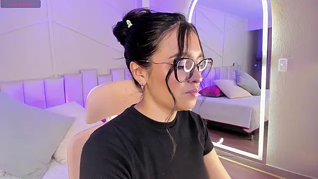 Eimmy bm online show from 13, 9, 2025