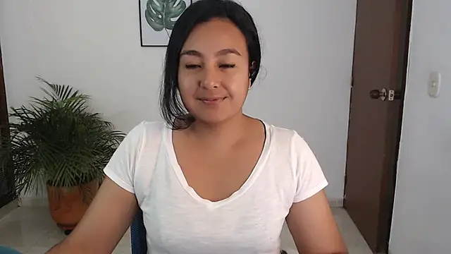 Snapshot of Themagicpotion chatting on 29, 5, 2026 Themagicpotion online show from 29, 5, 2026