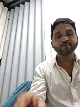 Snapshot of John96999 chatting on 30, 5, 2026 John96999 online show from 30, 5, 2026