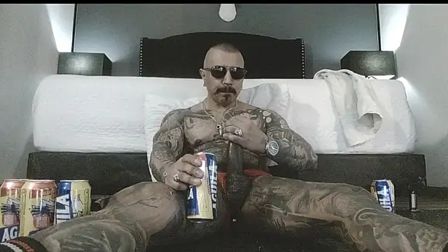 Snapshot of danilog515 chatting on 6, 10, 2025 danilog515 online show from 6, 10, 2025