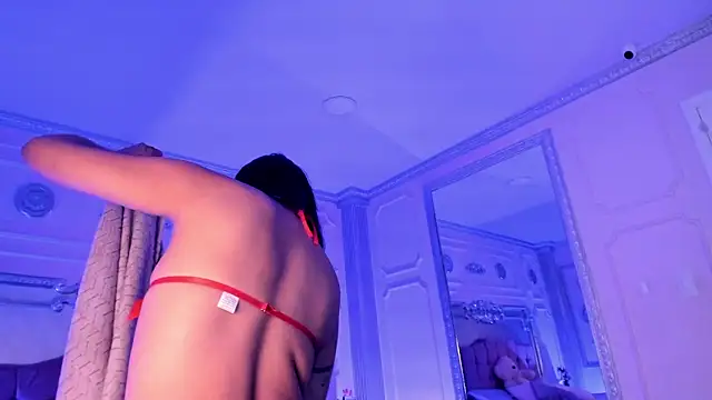 KatianPierce online show from 11, 11, 2025