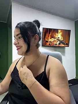 pareja curiosa19 online show from 16, 5, 2026