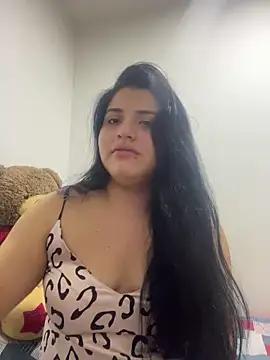 pareja curiosa19 online show from 2, 4, 2026