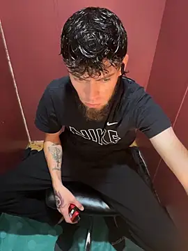 bwcizThrobbing online show from 28, 10, 2025