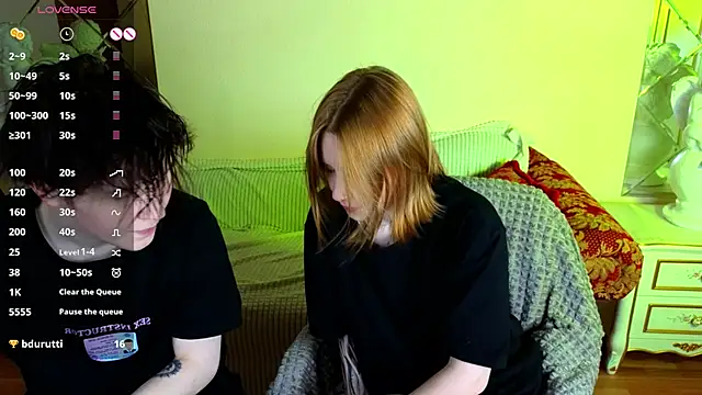 Snapshot of Tara_Lawson chatting on 11, 10, 2025 Tara Lawson online show from 11, 10, 2025