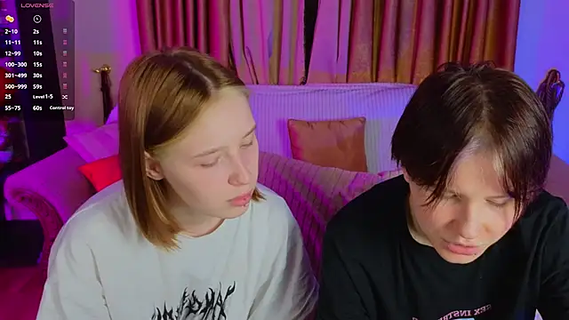 Snapshot of Tara_Lawson chatting on 12, 11, 2025 Tara Lawson online show from 12, 11, 2025