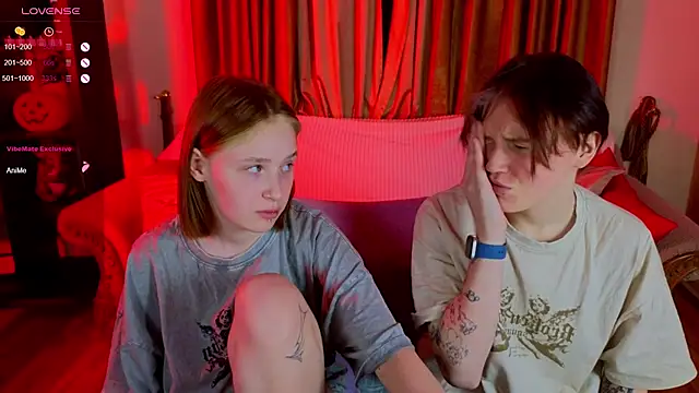 Snapshot of Tara_Lawson chatting on 13, 11, 2025 Tara Lawson online show from 13, 11, 2025