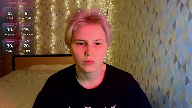 Snapshot of Tara_Lawson chatting on 17, 2, 2026 Tara Lawson online show from 17, 2, 2026