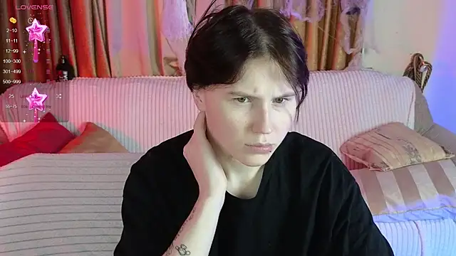 Snapshot of Tara_Lawson chatting on 2, 11, 2025 Tara Lawson online show from 2, 11, 2025