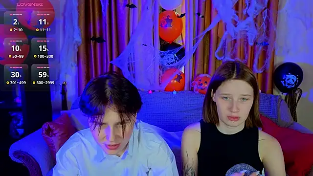 Snapshot of Tara_Lawson chatting on 15, 10, 2025 Tara Lawson online show from 15, 10, 2025