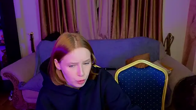 Snapshot of Tara_Lawson chatting on 20, 9, 2025 Tara Lawson online show from 20, 9, 2025