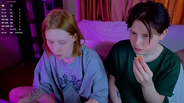 Snapshot of Tara_Lawson chatting on 9, 10, 2025 Tara Lawson online show from 9, 10, 2025